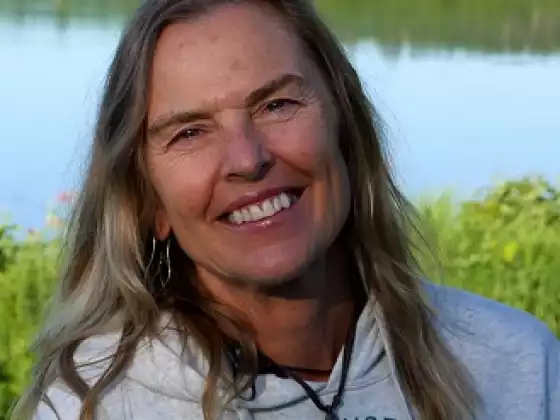 Donna Davidge,
Health & Wellness
Expert at Duygulu Zirve 2023: İçe Yolculuk, Başlayın!